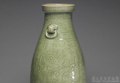 图片[3]-Vase with handles and incised floral decoration in celadon glaze, Longquan ware, late Ming dynasty, 16th century-China Archive